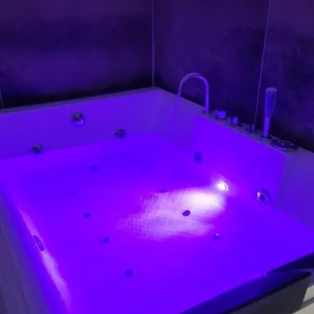 Liefdeshotel Shibari Jacuzzi